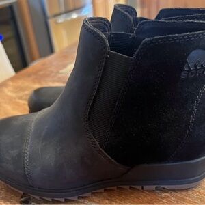 Sorel Women's Classic Black Ankle Booties